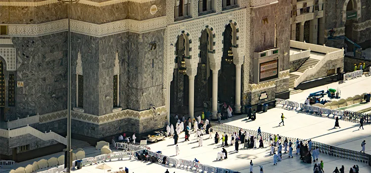 When does Umrah close for Hajj 2027