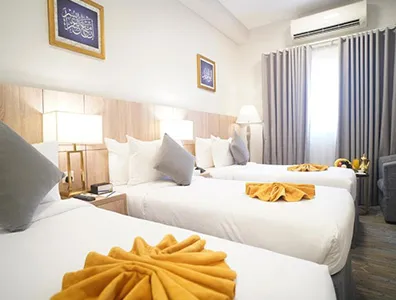 hotel guestroom