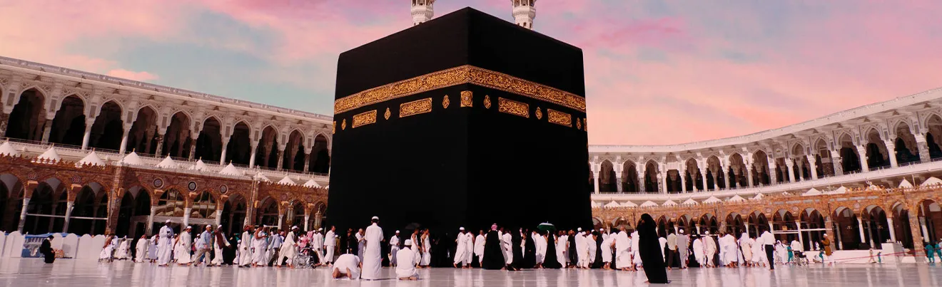 Umrah 2026 Cost from UK: Packages, Visa Fees, and Family Options
