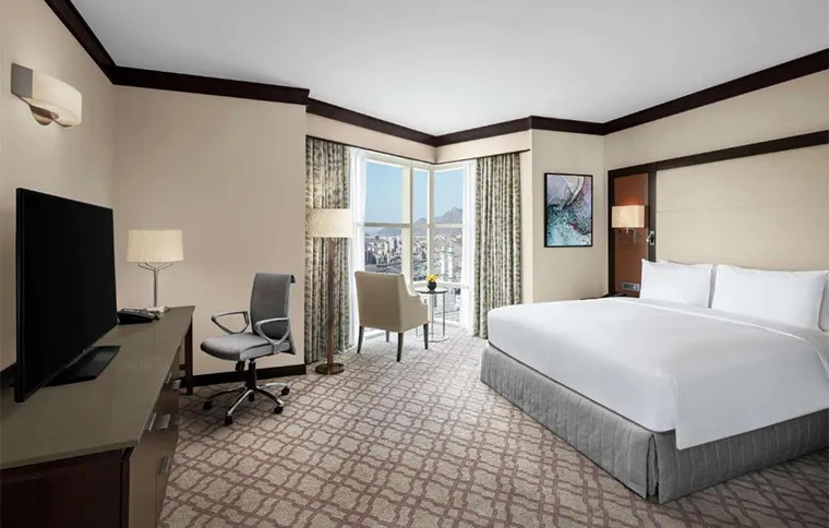 Doubletree By Hilton Jabal Omar