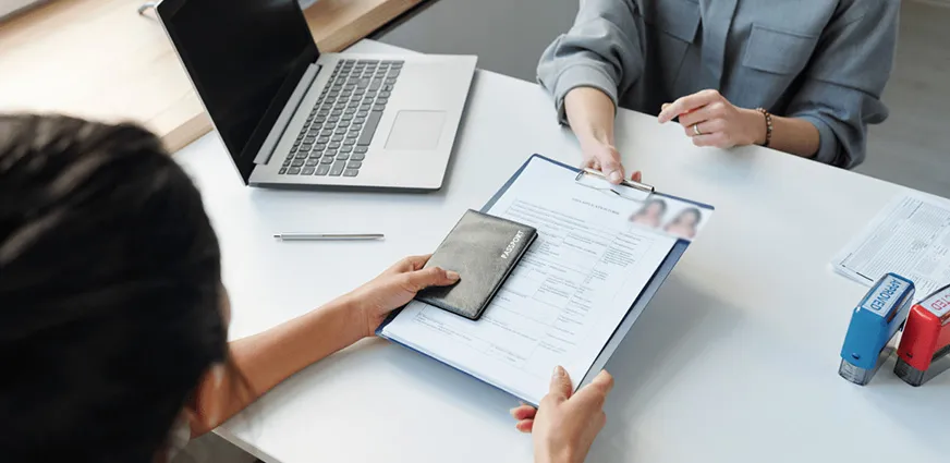 How to apply for Umrah visa from UK required documents like passport photo and BRP